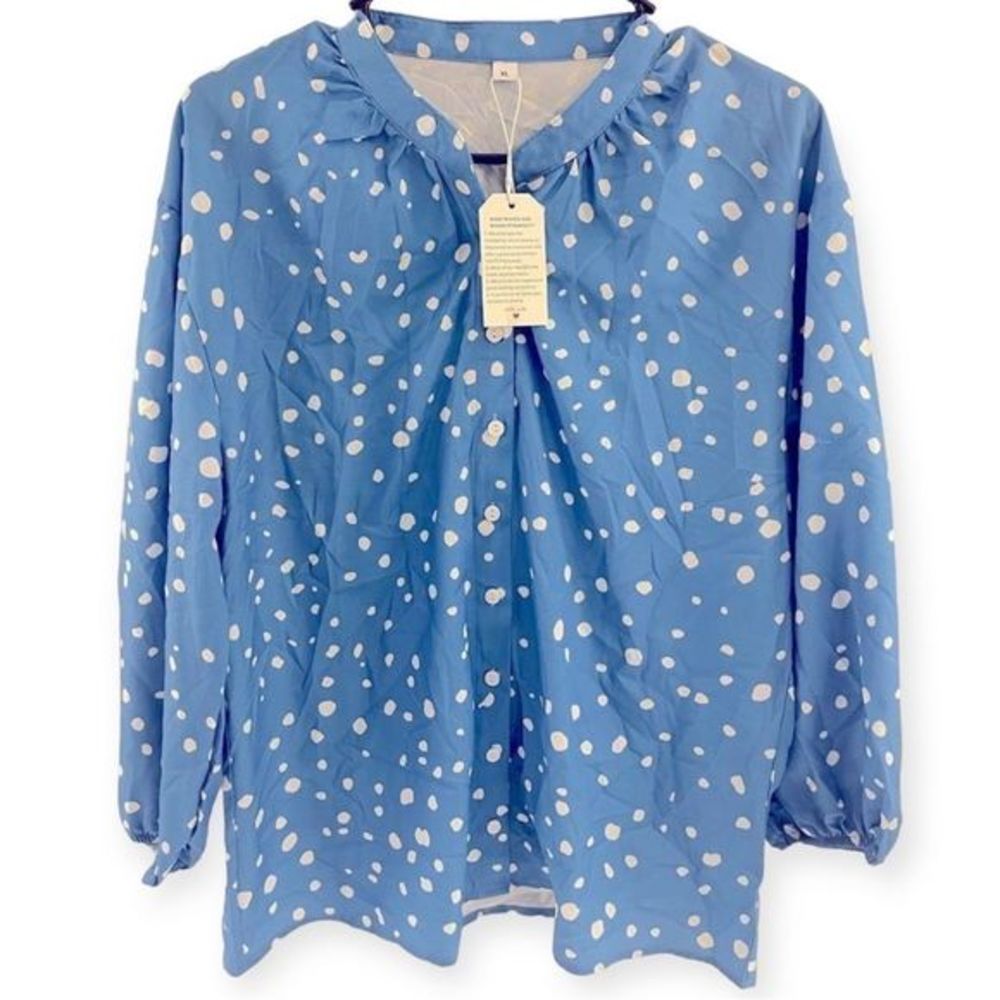 Women’s Blouse Size XL‎